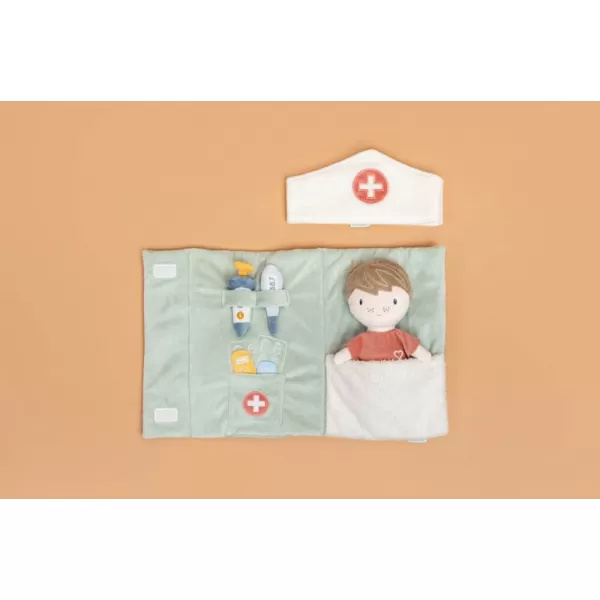 Little Dutch Panenka Jim s lékařskou sadou
