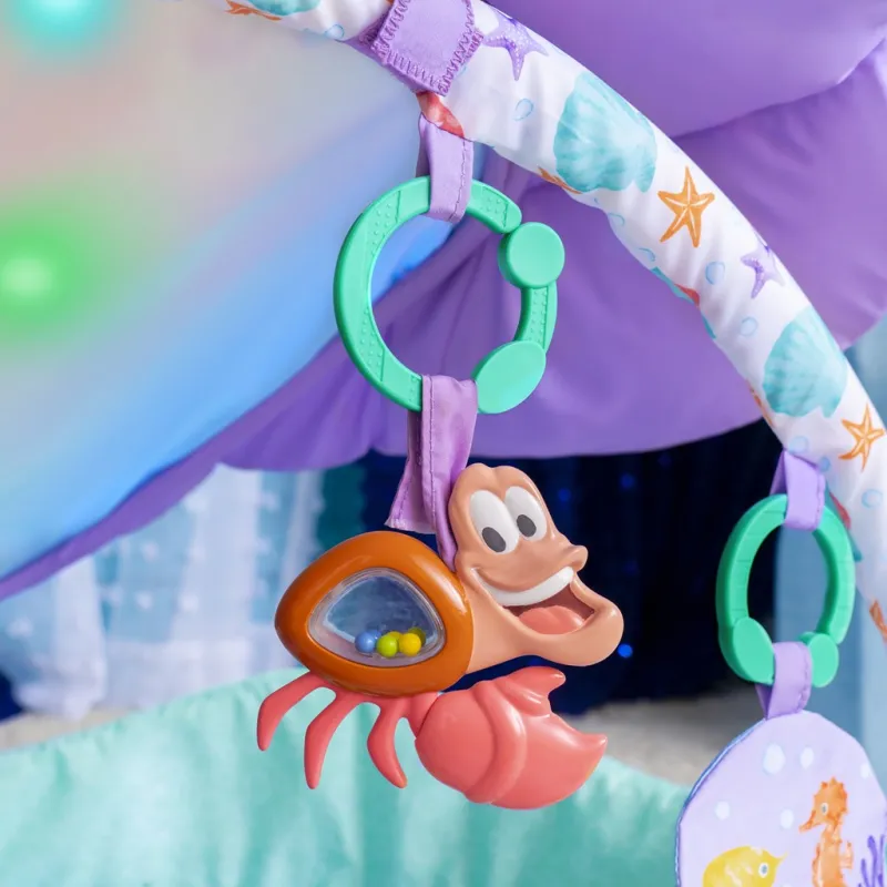 DISNEY BABY Deka na hraní světelná THE LITTLE MERMAID 0m+