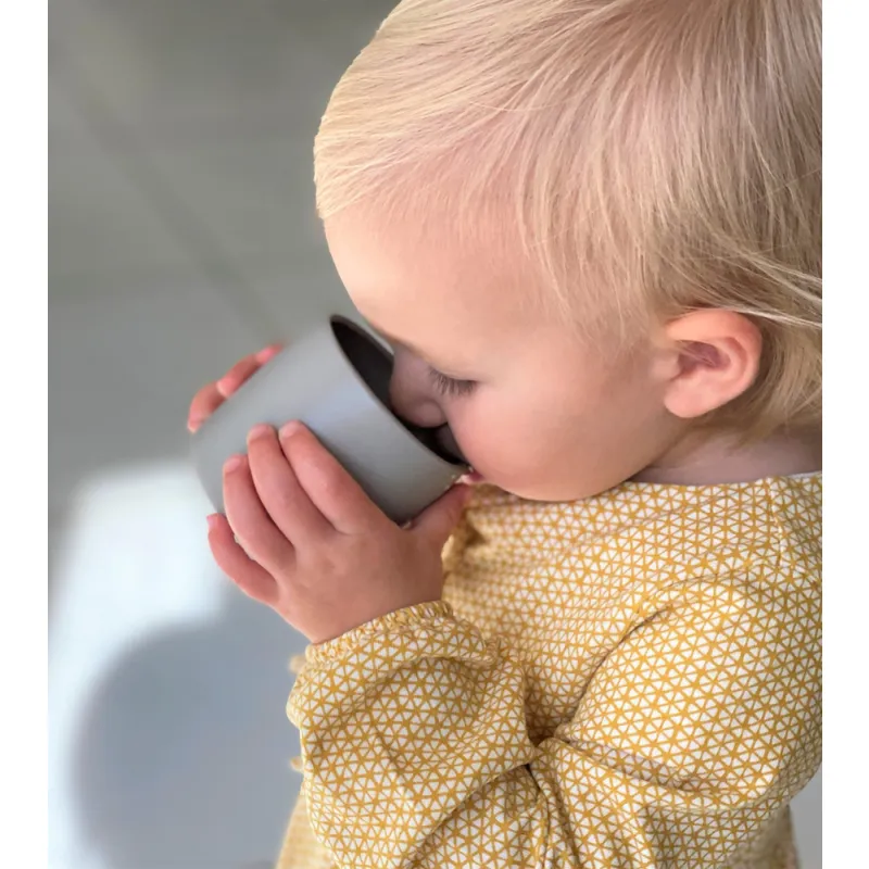 MINIKOIOI Hrnek silikonový mini - Grey