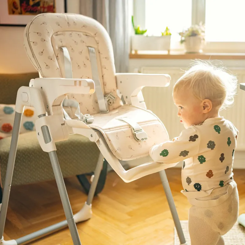 PETITE&MARS Potah sedáku a podnos k dětské židličce Gusto