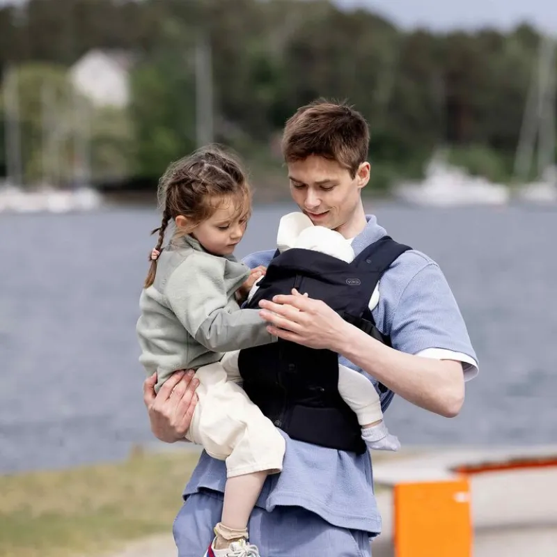 Voksi Huddle Zip on Baby Carrier