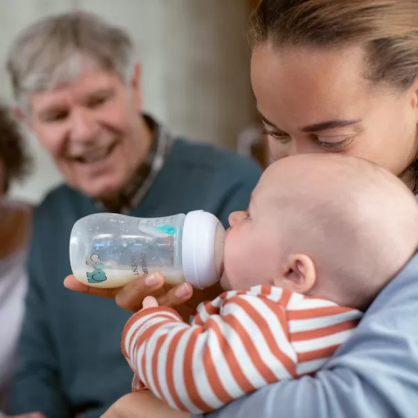 Philips AVENT Láhev Natural Response s ventilem AirFree 260 ml, 1m+