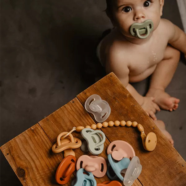 SUAVINEX ŠIDÍTKO anatomické SILIKON 6-18m SX PRO - COLOUR ESSENCE