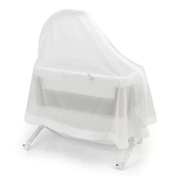 Cam Nebesa k postýlce Cullami