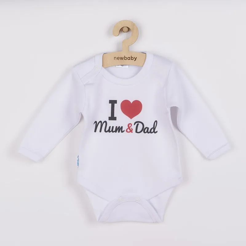 New Baby Body s potiskem I Love Mum and Dad - dárkové balení