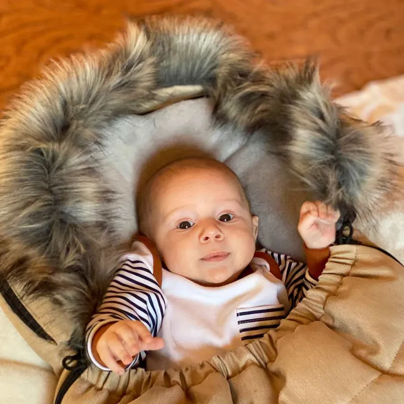 New Baby Dětský fusák s kožíškem tmavě modrý