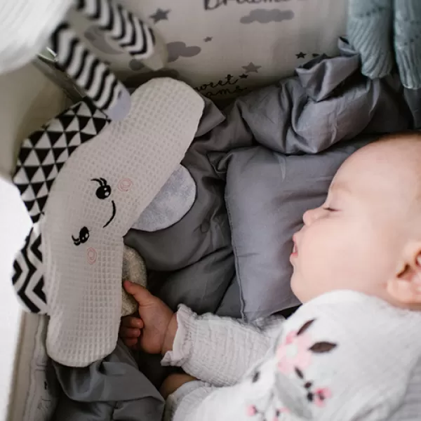 BABYONO Hračka muchláček Kitty 0m+