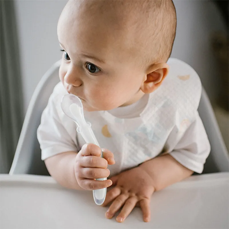 Baby Ono Dětská flexibilní lžička zelená