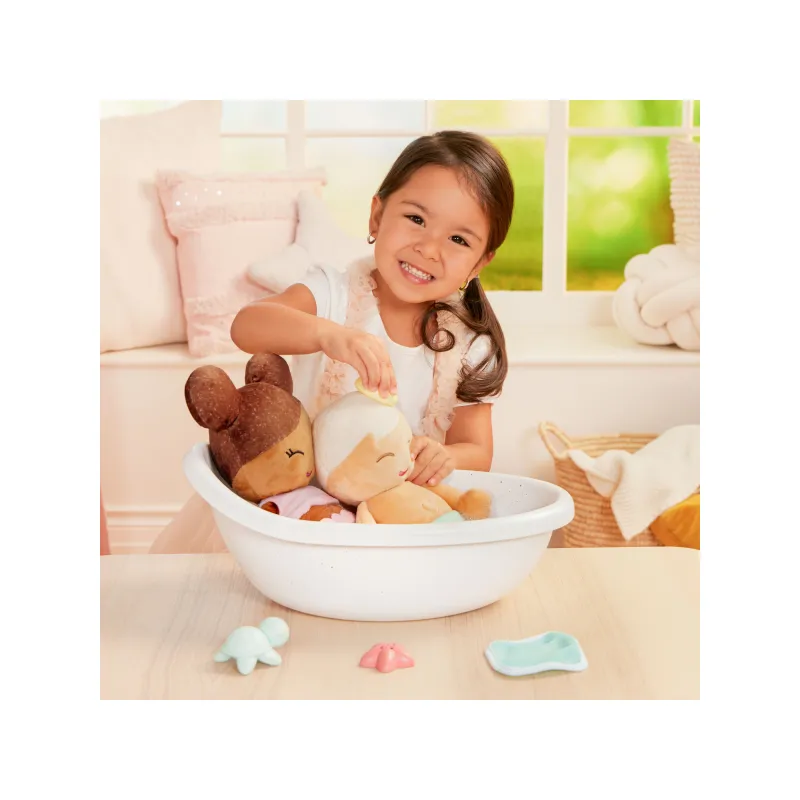B.toys Panenka plyšová do vany Lulla Baby