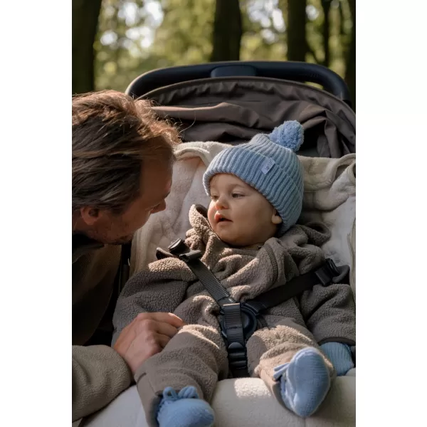 LODGER Čepice Merino