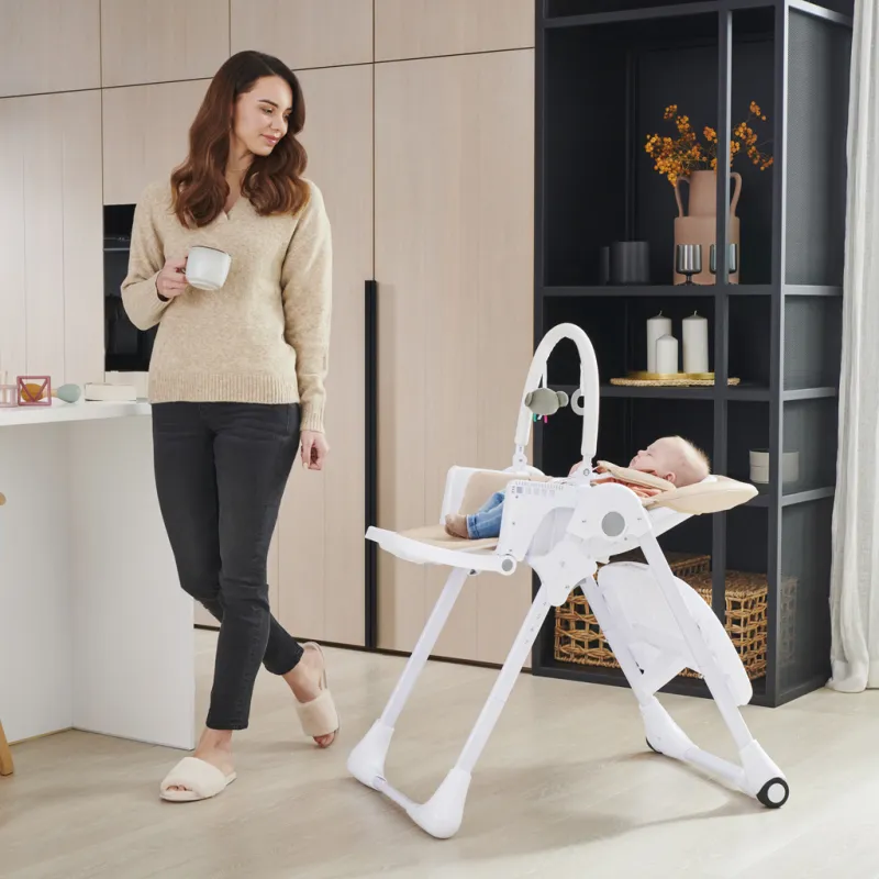 KINDERKRAFT Židlička jídelní Tummie beige