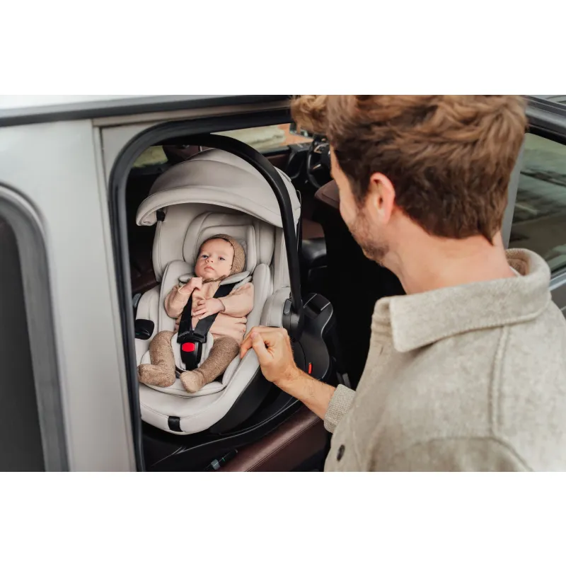 Römer Autosedačka set Baby-Safe Pro + Vario Base 5Z + autosedačka Dualfix 5z Lux