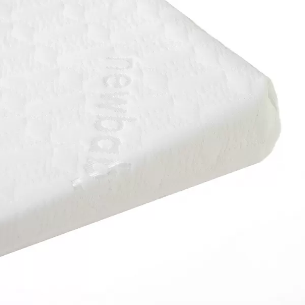 New Baby Kojenecký polštář - klín BASIC 30x37 cm do kočárku bílý