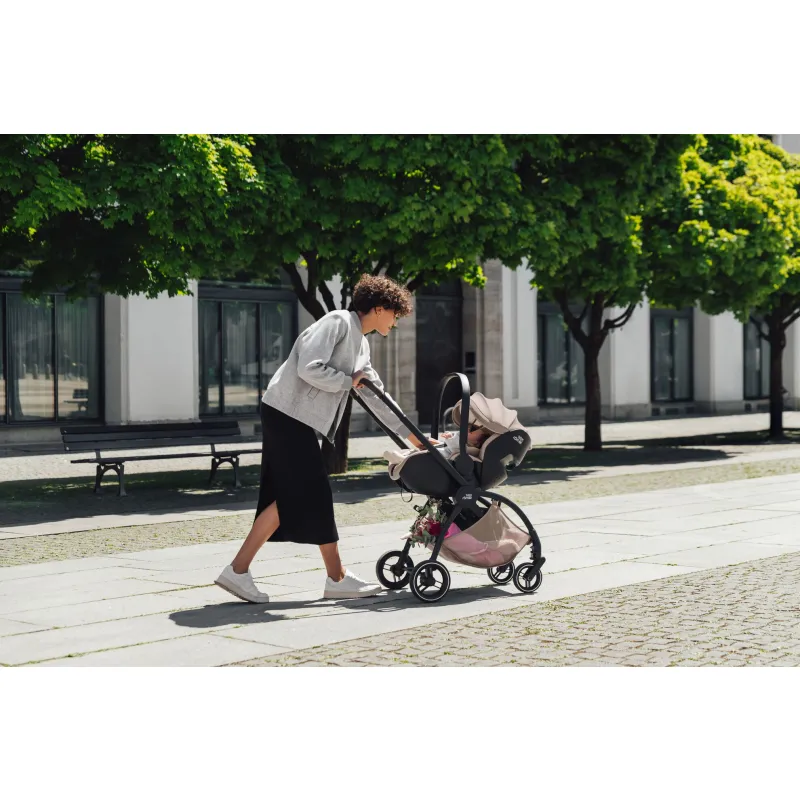 Britax Set kočárek Rio + hluboká korba Style