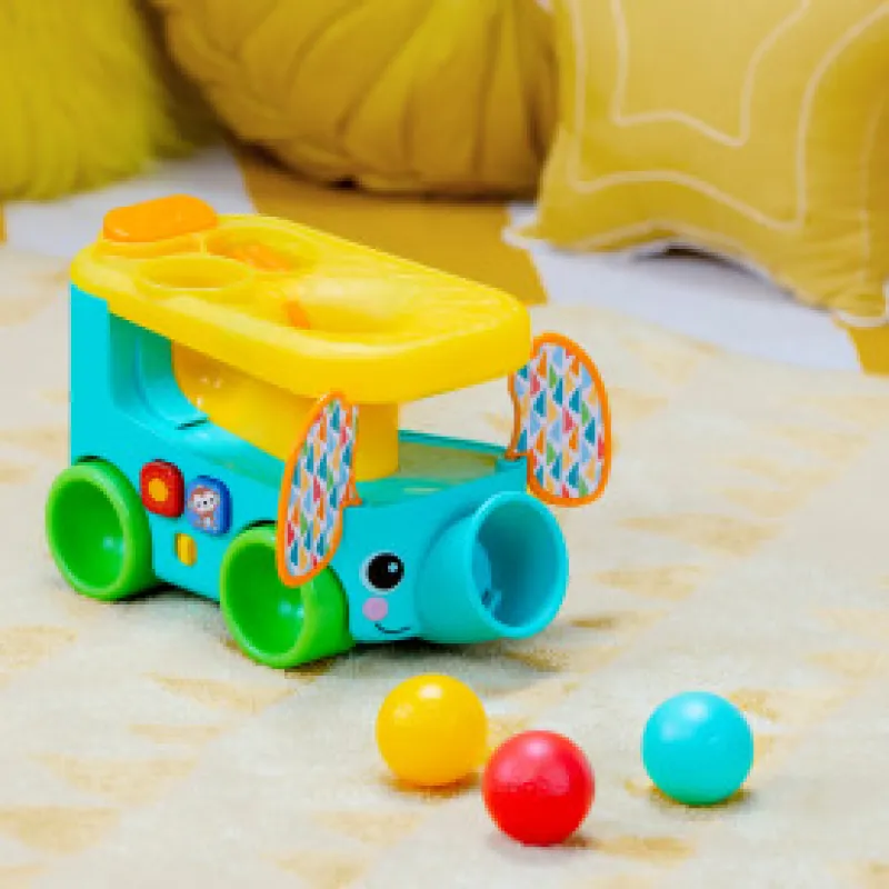 BRIGHT STARTS Autíčko vkládací s míčky Pop & Roll Safari Bus™ 6m+