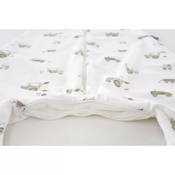 TRÄUMELAND Lehký spací pytel „to Go“ Little Farm Grün 104