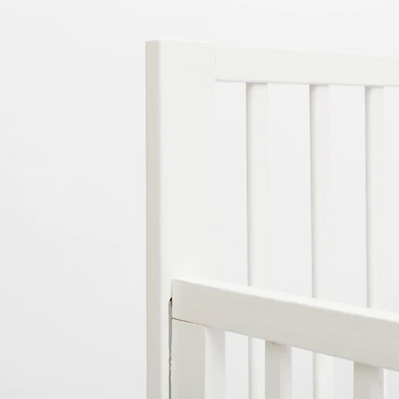 New Baby Dětská postýlka BASIC se stahovací bočnicí
