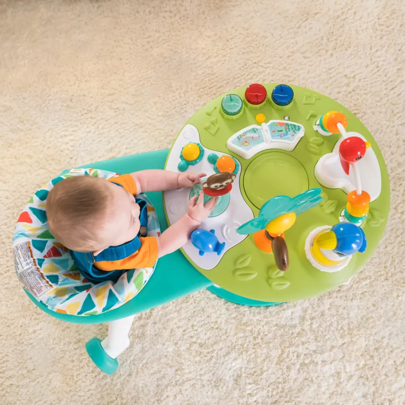 BRIGHT STARTS Centrum aktivní 2v1 Tropic Cool™ 6m+ do 11kg