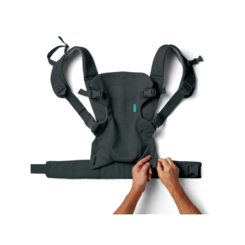 Nosítko Flip 4v1 Light & Airy Convertible Dark Grey
