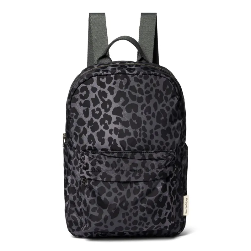 STUDIO NOOS - Puffy Midi BACKPACK - batůžek s přední kapsou