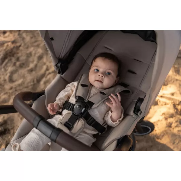 EASYWALKER Kočárek kombinovaný Jimmey Explore AIR + KIDDY Evoluna i-size 2 + Základna