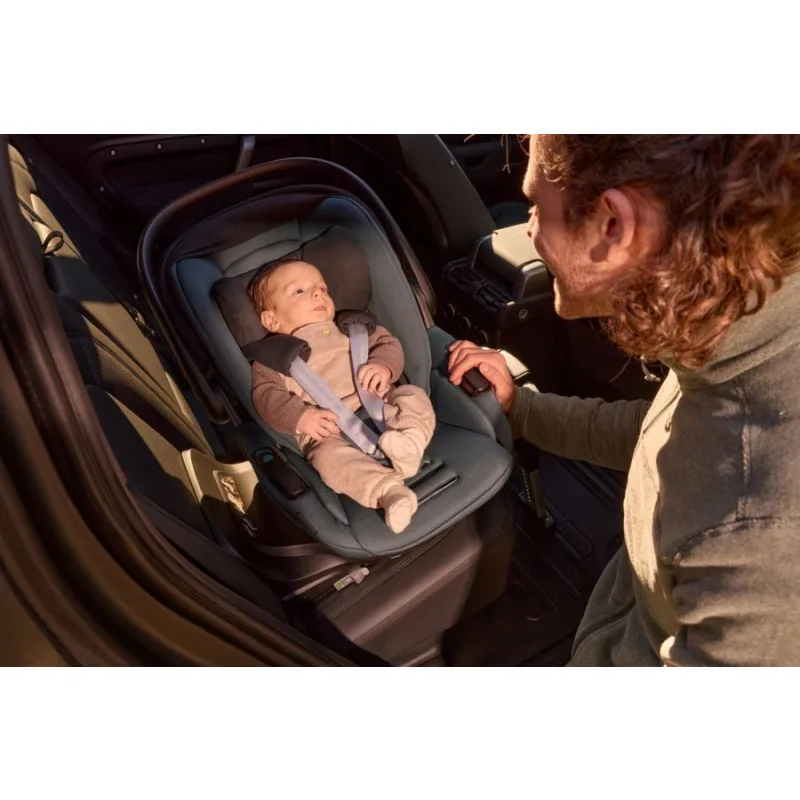 Inglesina Kočárek Aptica XT Darwin Recline evo 4v1 a Inglesina Otočná base ZDARMA