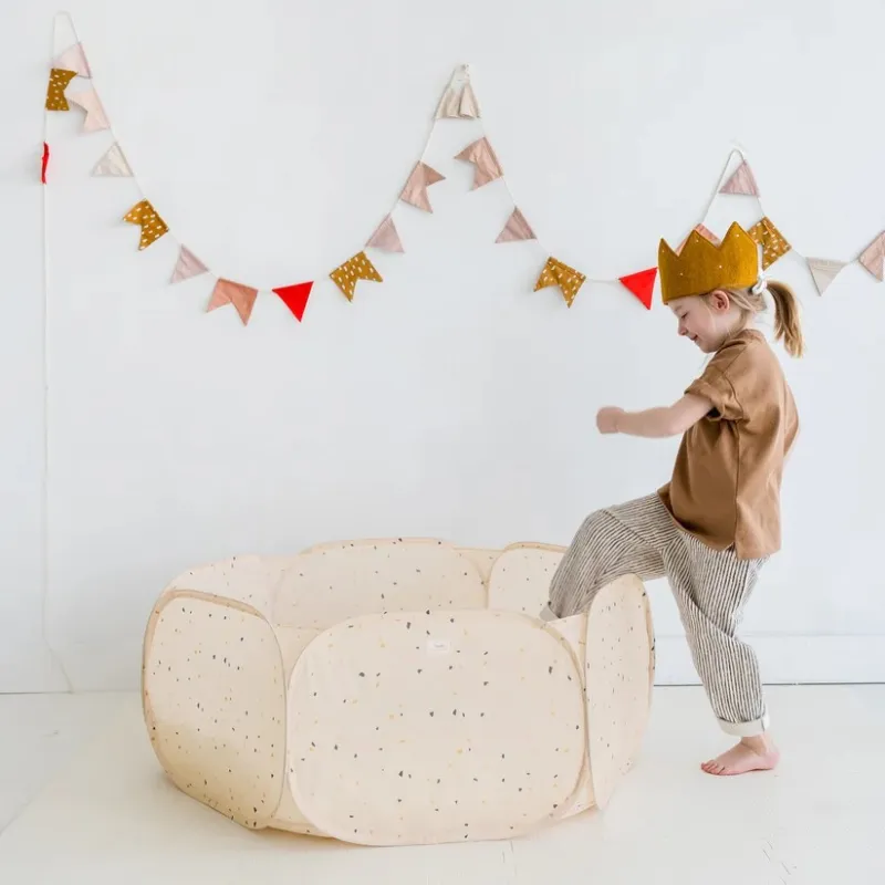 3 SPROUTS Suchý bazének Recycled Terrazzo/Beige