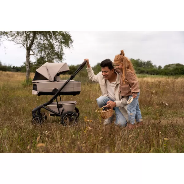 EASYWALKER Kočárek kombinovaný Jimmey Explore AIR + KIDDY Evoluna i-size 2 + Základna