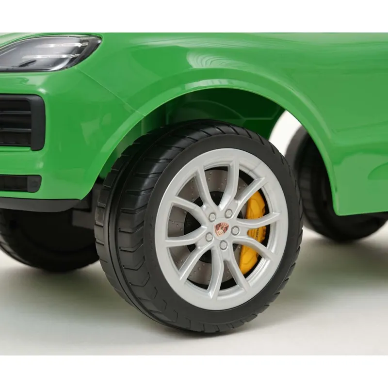 Milly Mally Dětské odrážedlo Porsche Cayenne S green