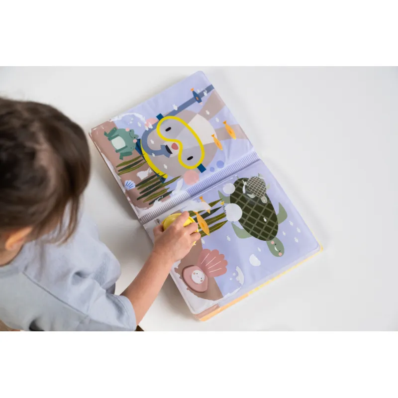 Taf Toys Kouzelná knížka s malováním vodou