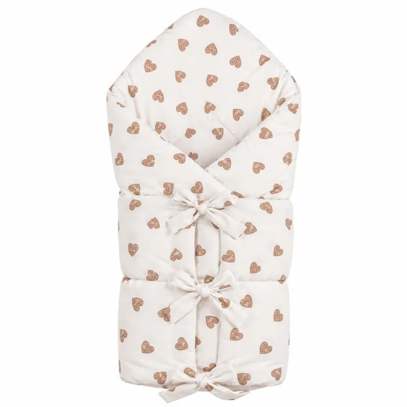 New Baby Klasická šněrovací zavinovačka srdíčka