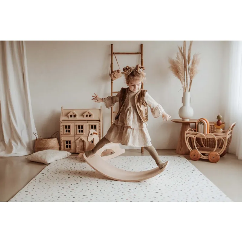 PLAY AND GO Tiloo EEVAA Podložka na hraní a domeček Alphabet