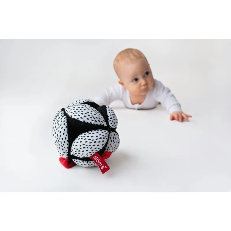 MOMS CARE Montessori míček se zrcátkem White & Black
