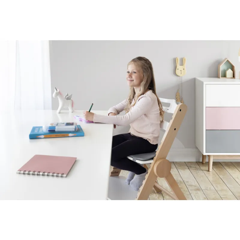 Zopa Dřevěná jídelní židlička Clipp & Clapp + dárek