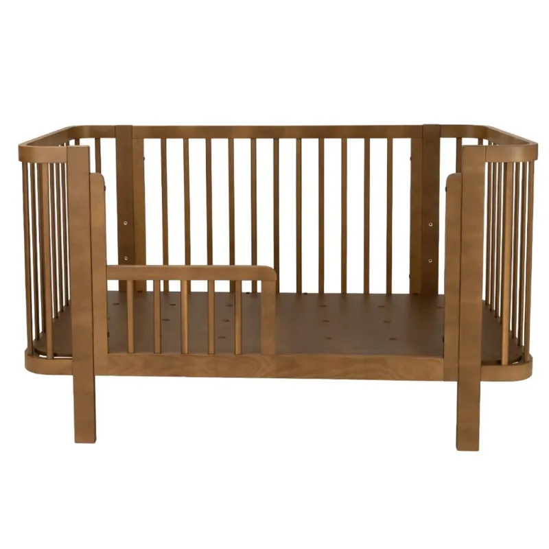 New Baby Dětská oválná postýlka Klára ořechová
