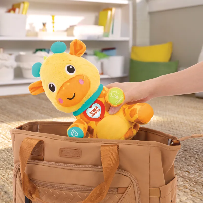 BRIGHT STARTS Hračka interaktivní vzdělávací Chat & Cuddle Giraffe™, 6m+