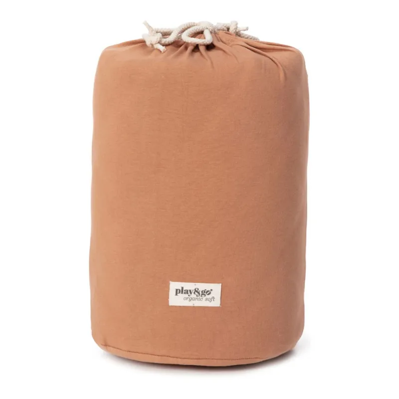 PLAY AND GO Noomad soft Hrací deka a Vak na hračky Organic Tawny Brown