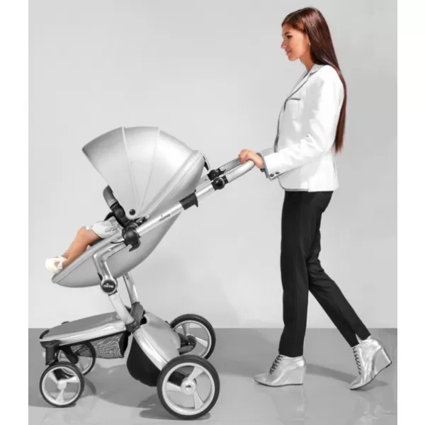 Mima Xari 3G - sedák s korbou