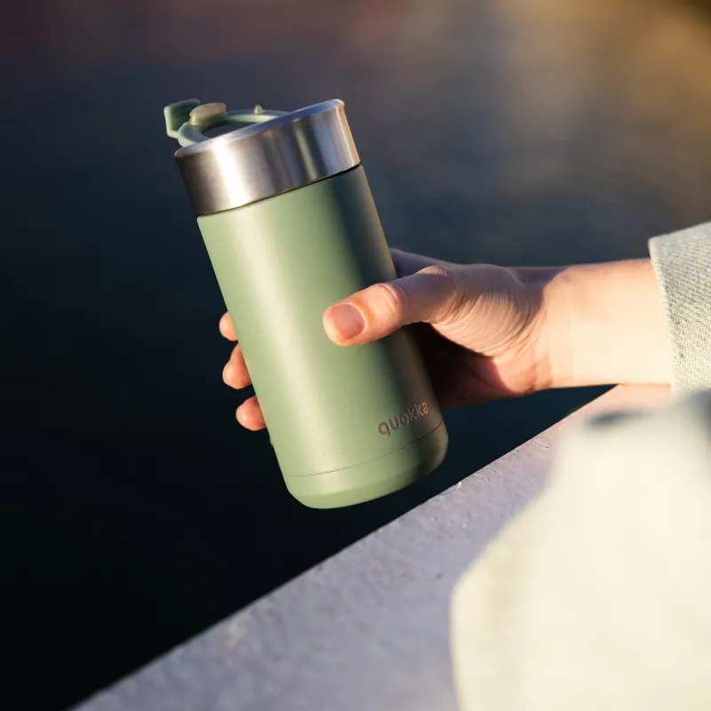 Quokka Nerezový termohrnek se sítkem Boost 400 ml