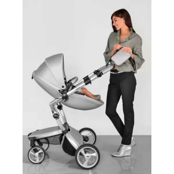 Mima Xari 3G - sedák s korbou