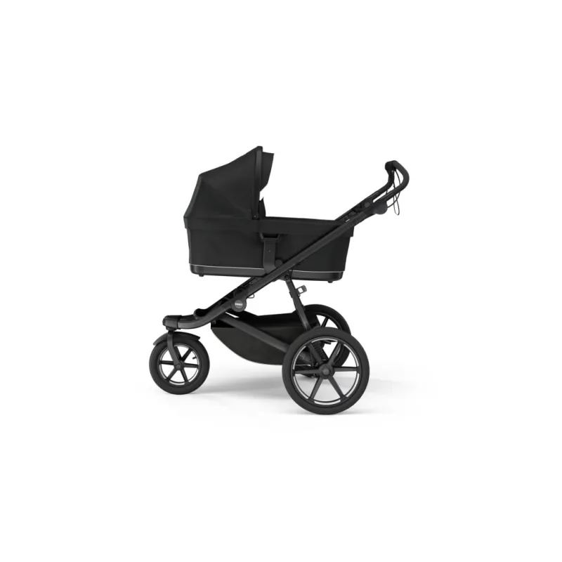 Thule Urban Glide 3 Magnetic Buckle + Bassinet