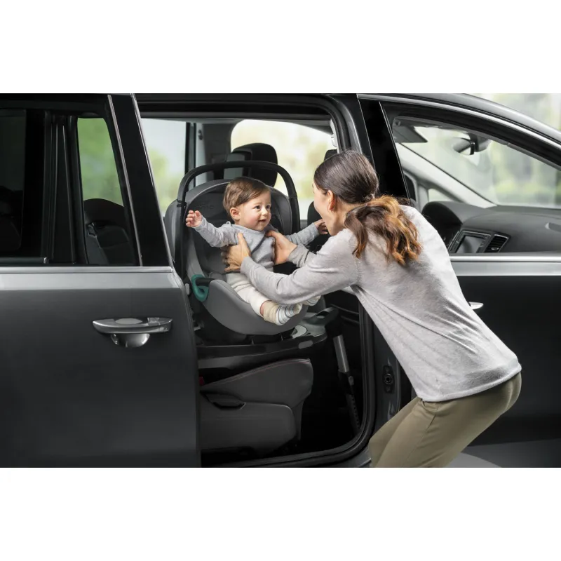 Römer Autosedačka Baby-Safe iSense