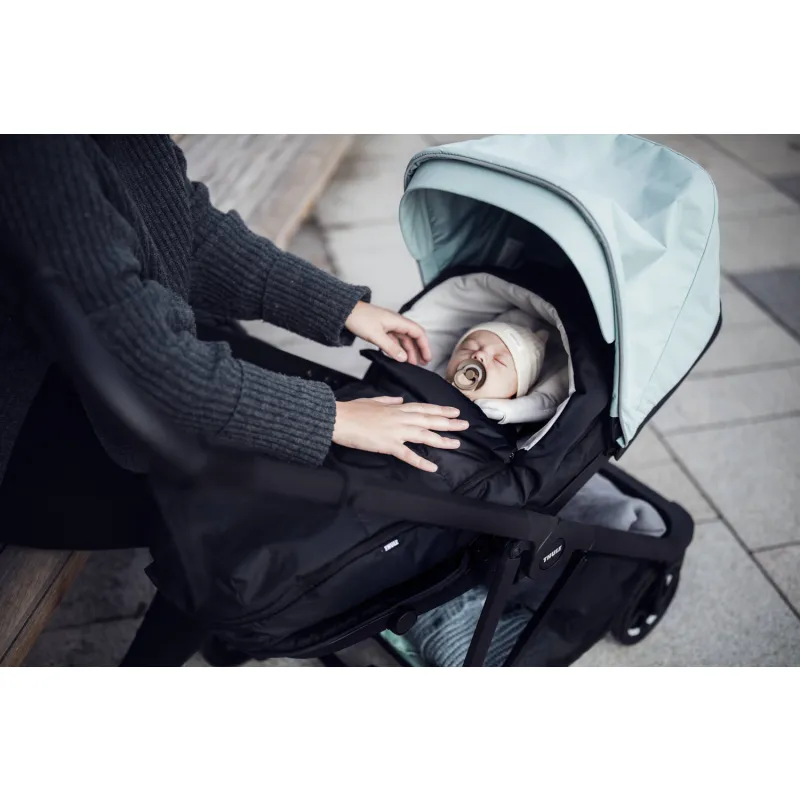 THULE NEWBORN NEST BLACK novorozenecký fusak