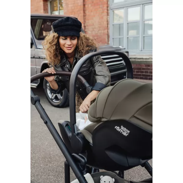 Britax Set kočárek Smile 5Z + hluboká korba