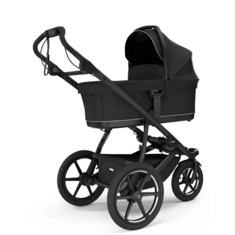 Thule Urban Glide 3 s autosedačkou Maxi-cosi a základna